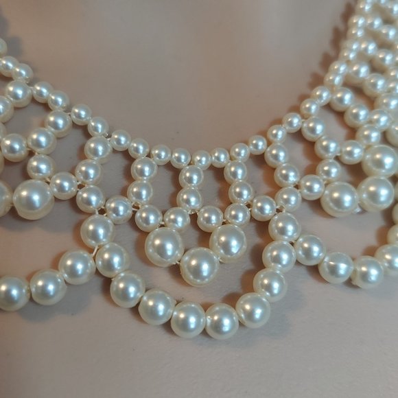 VINTAGE FAUX PEARL CHOKER NECKLACE - Picture 7 of 9